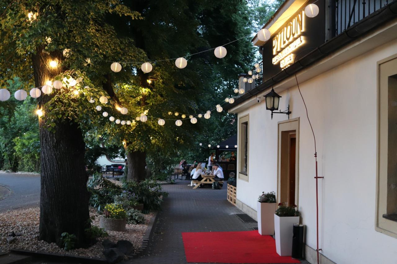 Pytloun Old Armoury Hotel Praha